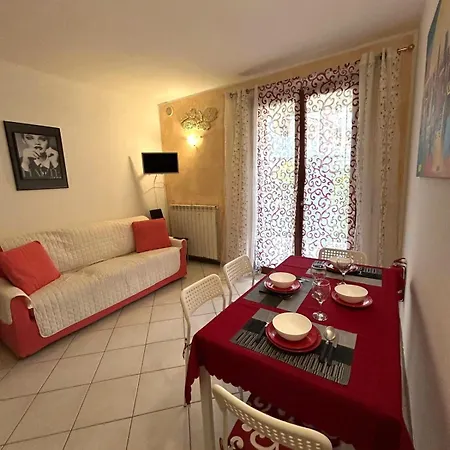 Il Gabbiano - In With Pool Apartamento Desenzano del Garda