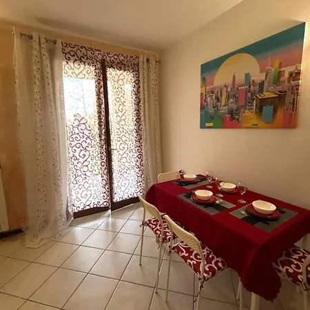 Apartamento Il Gabbiano - In With Pool Desenzano del Garda