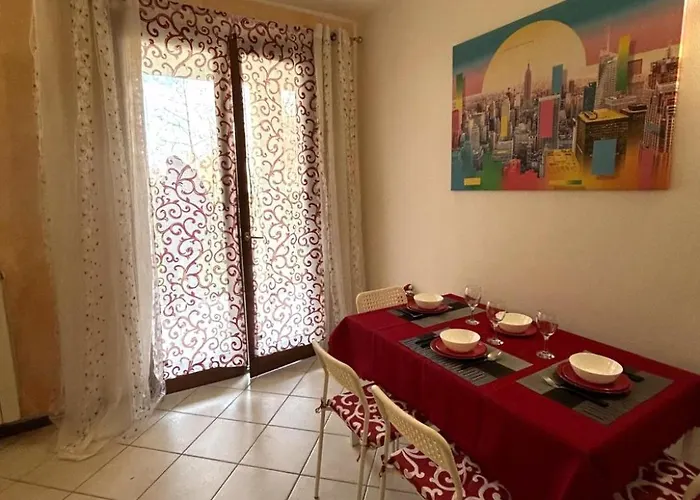 Lägenhet Il Gabbiano - In With Pool Desenzano del Garda