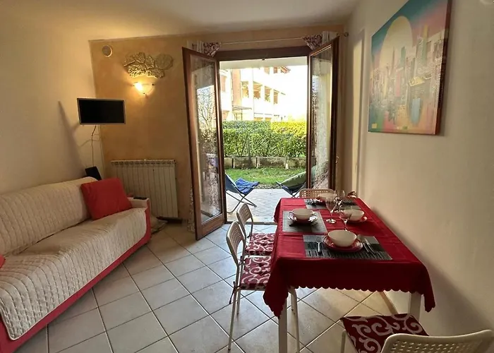 Lägenhet Il Gabbiano - In With Pool